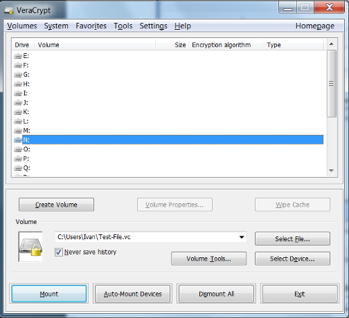 VeraCrypt volume selection screen with the N drive selected and the Mount button highlighted